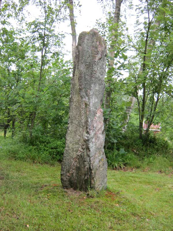 bautastein ved Harkmark kirke